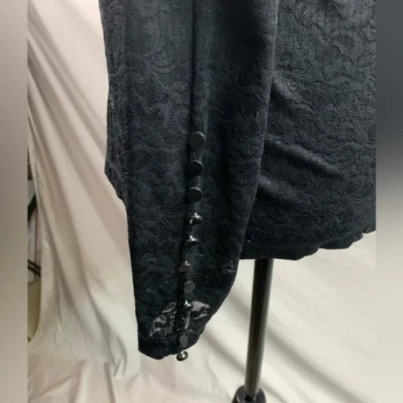 Brand New Lace Top - Picture 4 of 6